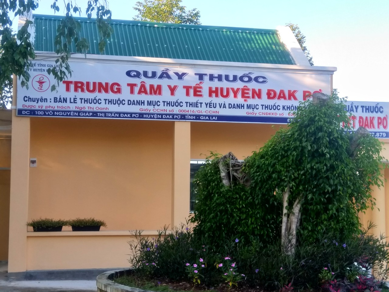 VỀ VIỆC BAN HÀNH TÀI LIỆU “HƯỚNG DẪN THỰC HIỆN QUẢN LÝ SỬ DỤNG KHÁNG SINH TRONG BỆNH VIỆN”
