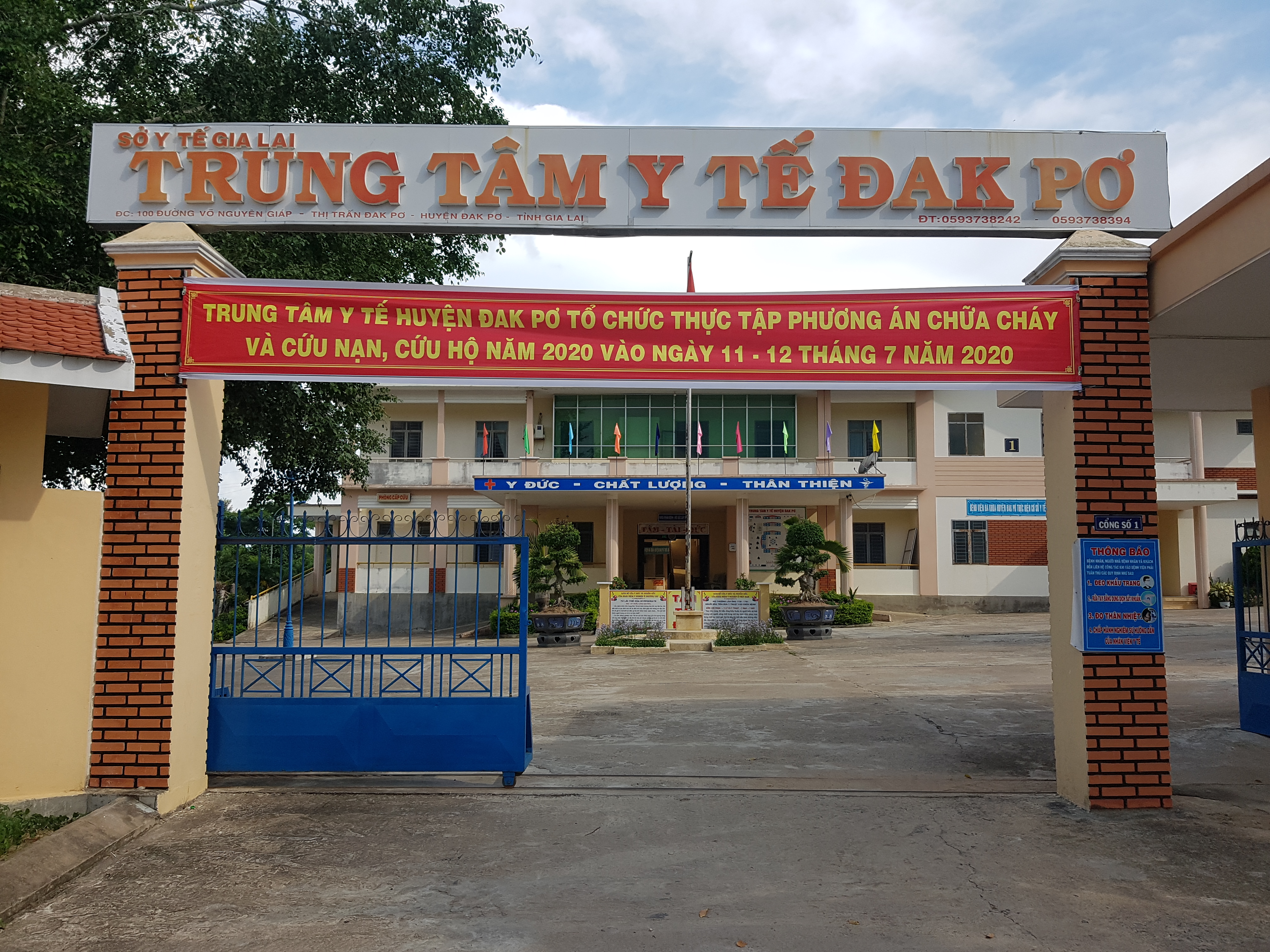 Tập huấn nghiệp vụ Phòng cháy chữa cháy và cứu nạn cứu hộ cho CBCNV Trung tâm y tế huyện Đak Pơ năm 2020