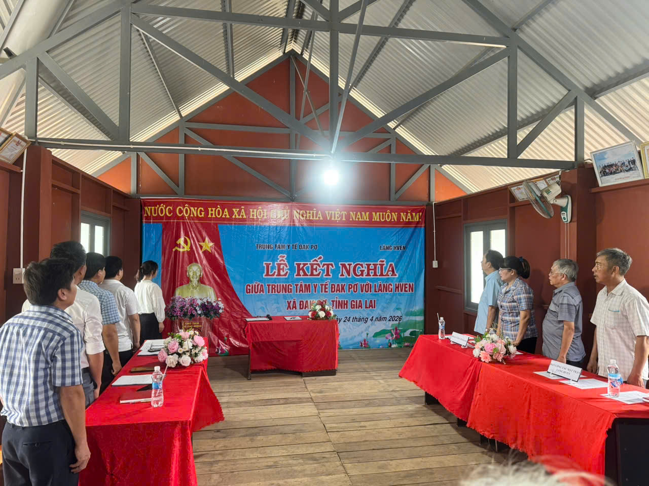 Trung tâm Y tế Đak Pơ vừa tổ chức thành công Lễ kết nghĩa với làng H’ven (xã …)